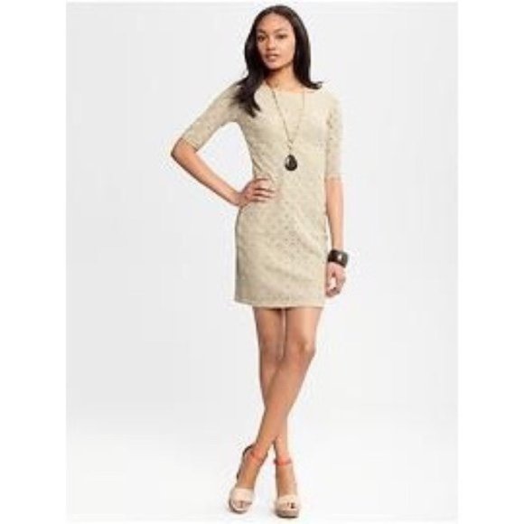 Banana Republic Dresses & Skirts - Banana Republic Size 2 Cream Circle Lace Beige Dress